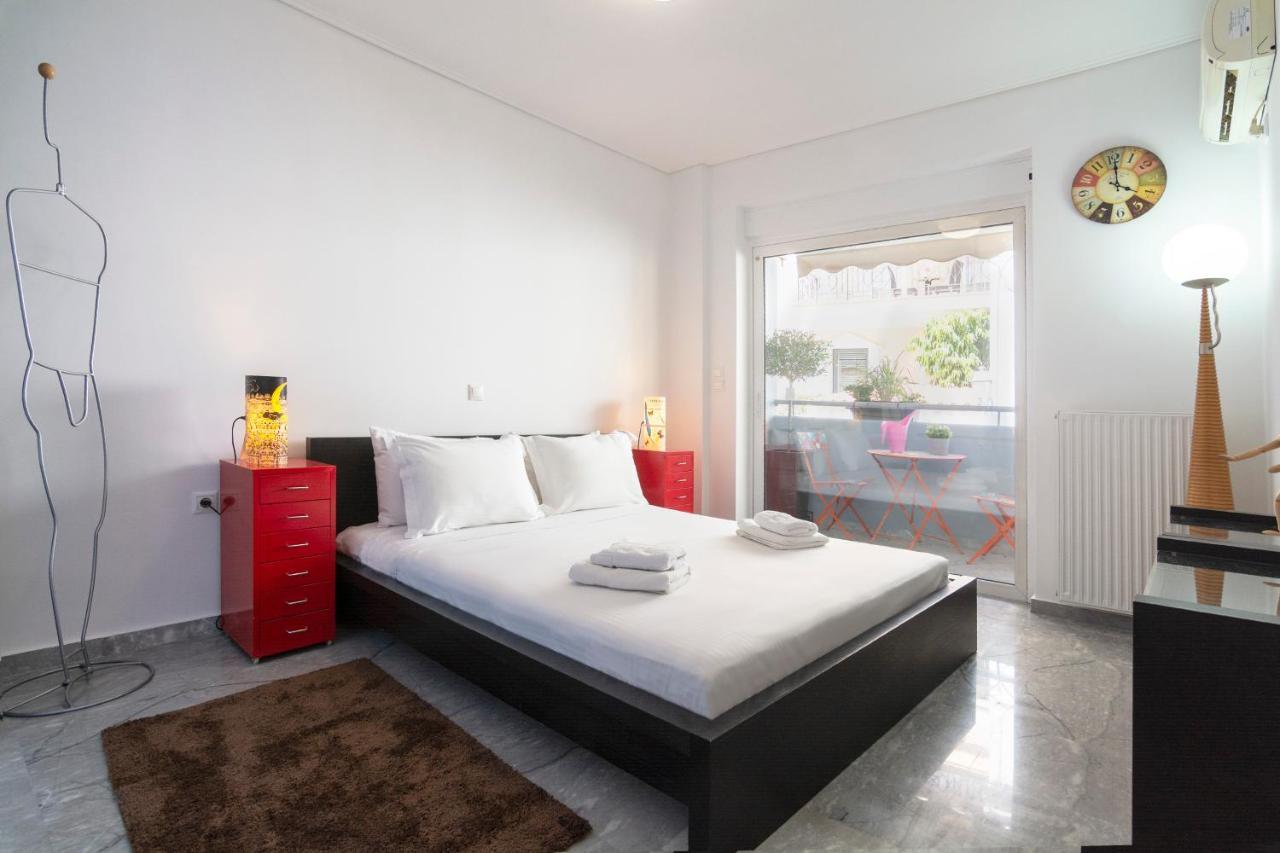Central 3Bd Apt. Near Acropolis Athen Eksteriør billede