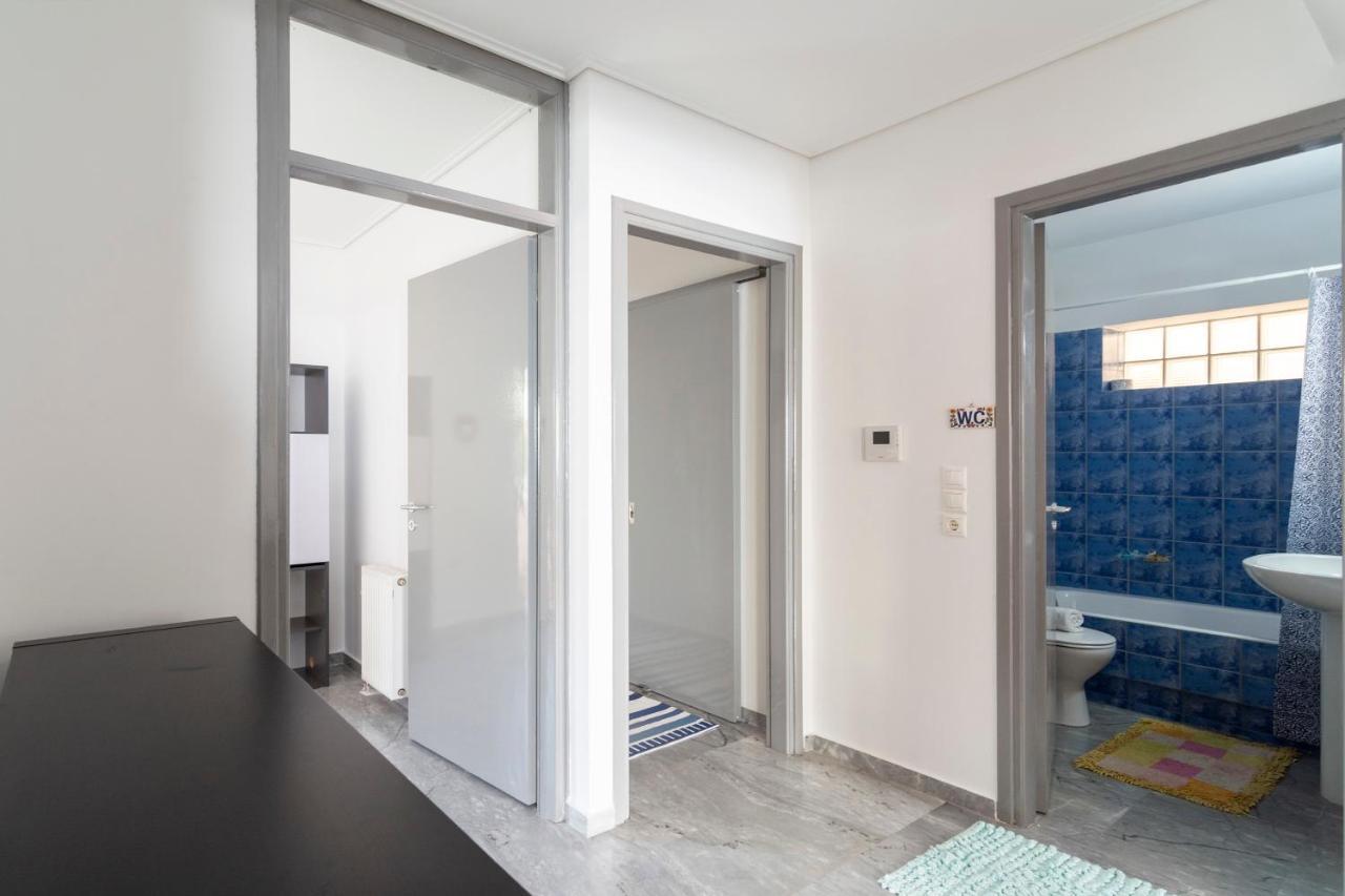 Central 3Bd Apt. Near Acropolis Athen Eksteriør billede